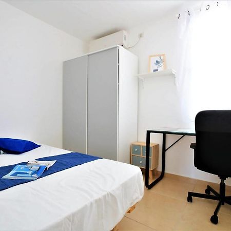 דירה על הפארק Apartment Beersheba Exterior photo